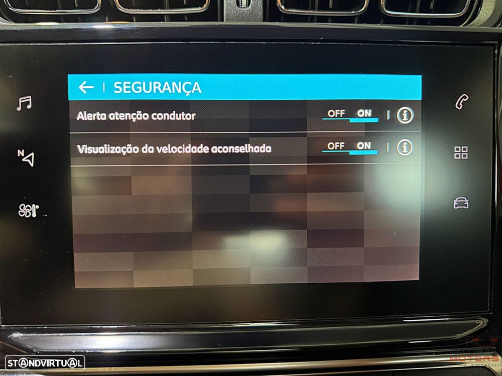 Citroën C3 1.2 PureTech Shine EAT6 - 34