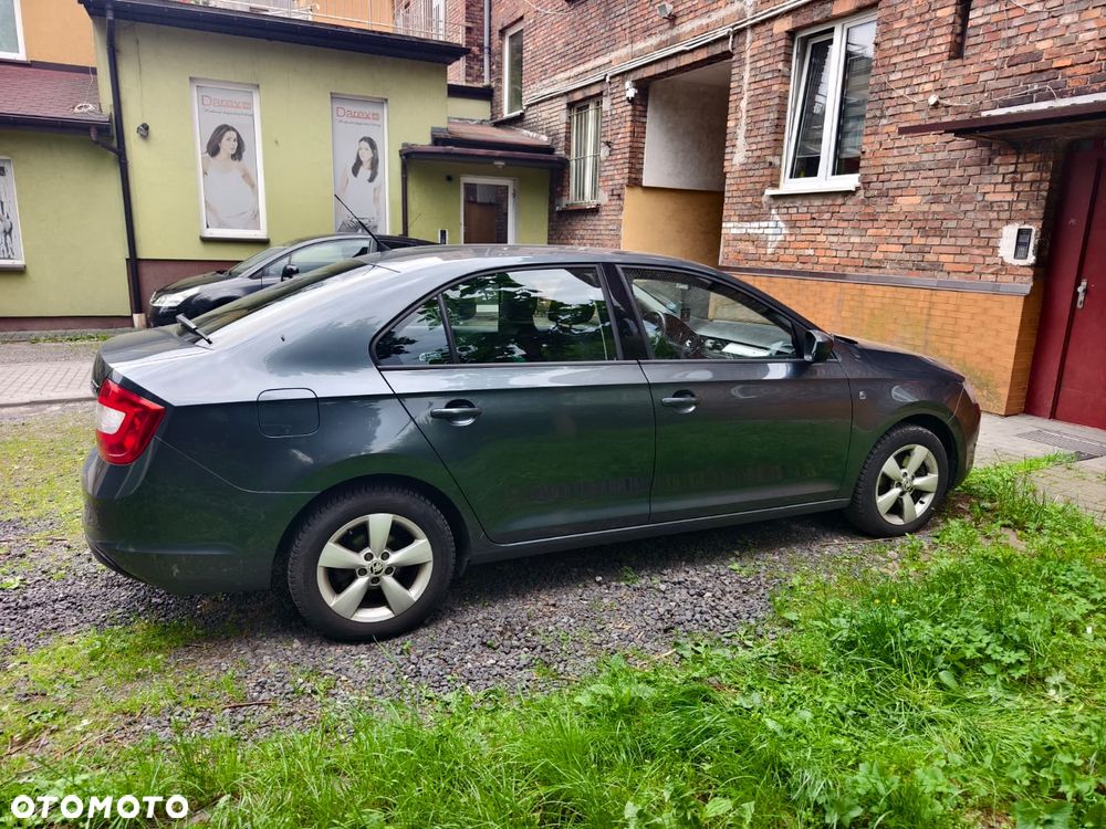 Skoda Rapid 2015 photo 3