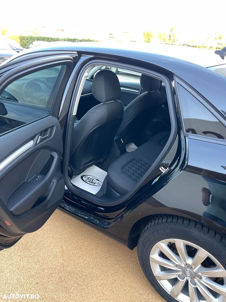 Audi A3 1.6 TDI (clean diesel) S tronic Ambiente - 27