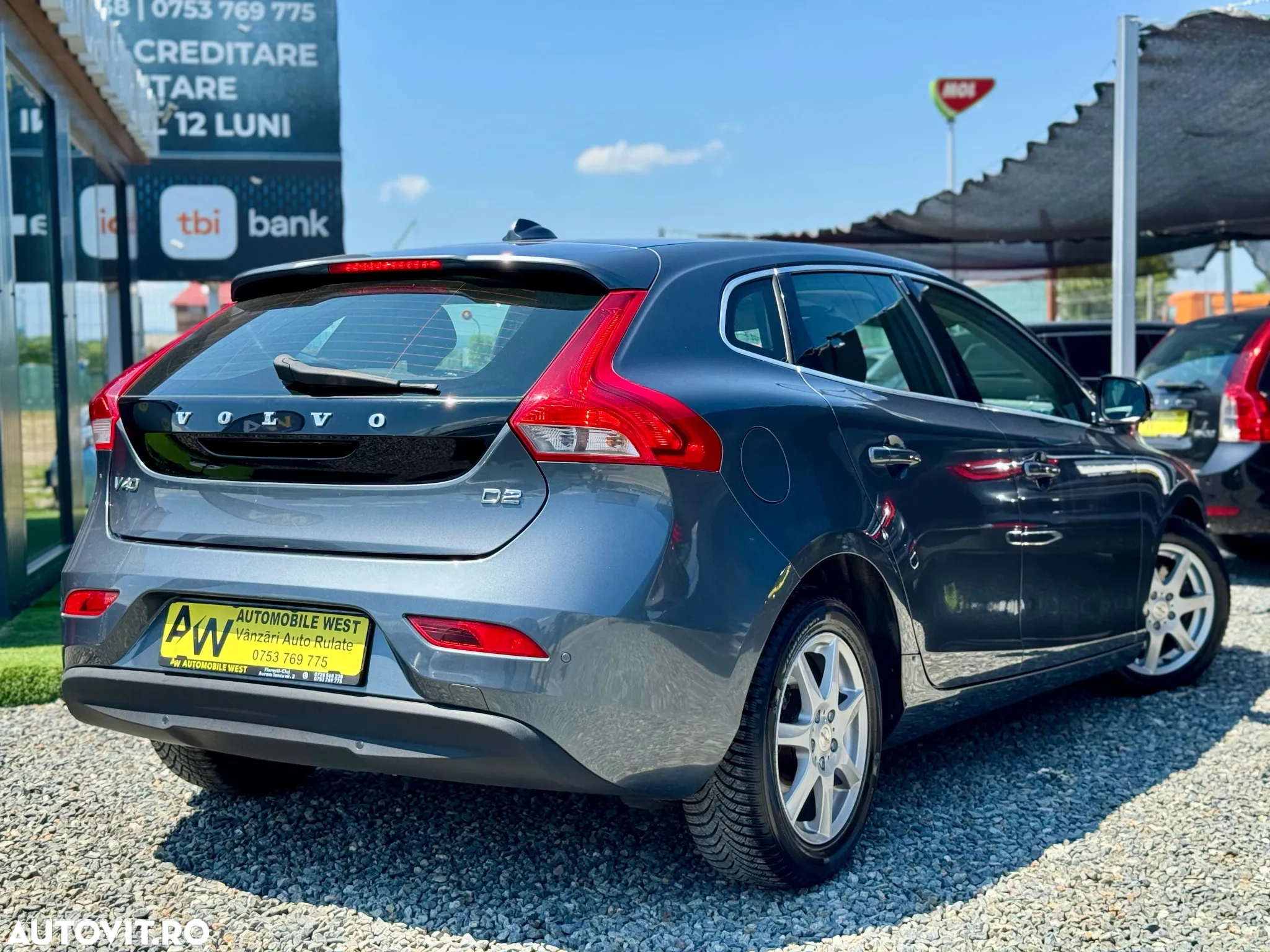 Volvo V40 D2 ECO Aut. Momentum - 16