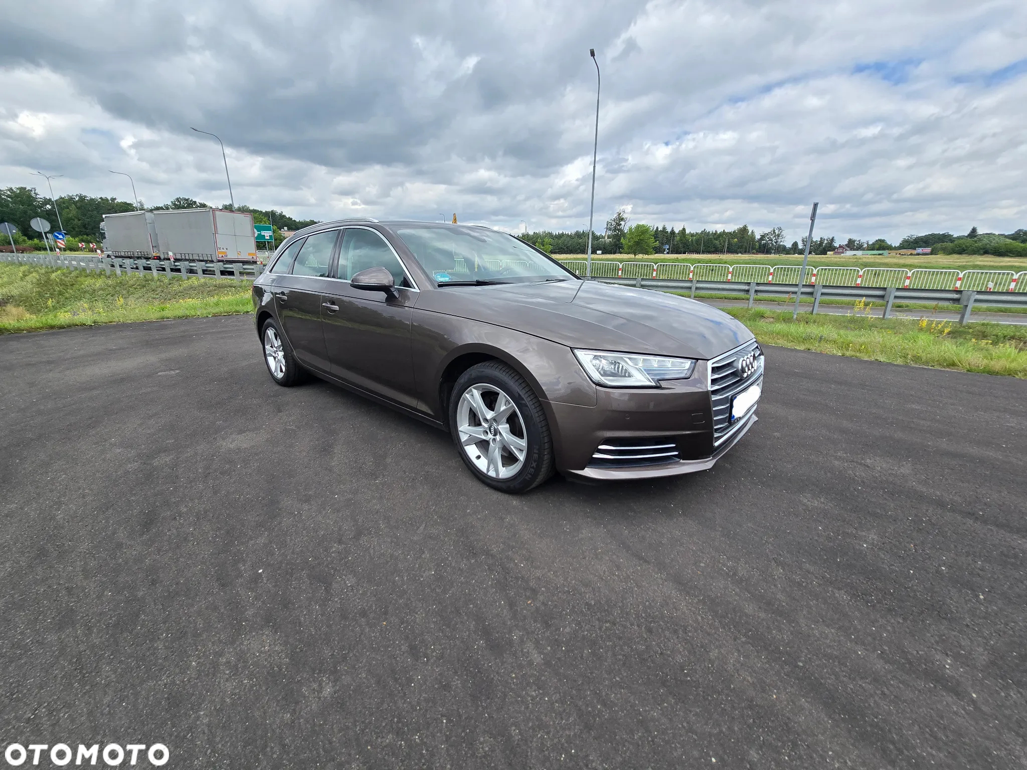 Audi A4 2.0 TDI S tronic - 8