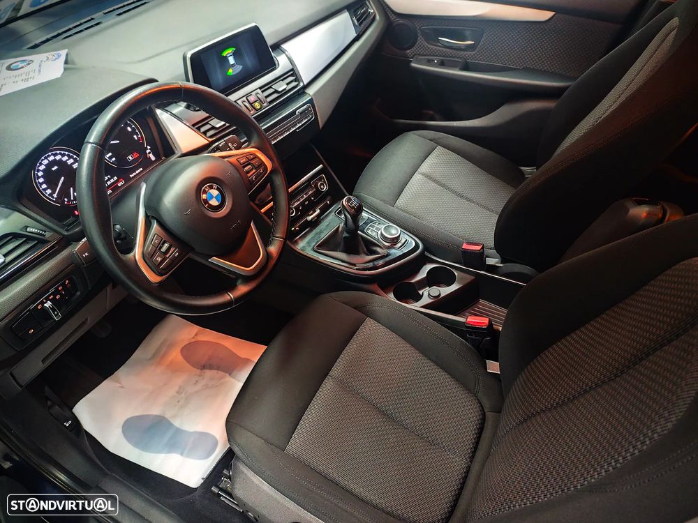 BMW 216 Gran Tourer i 7L - 6