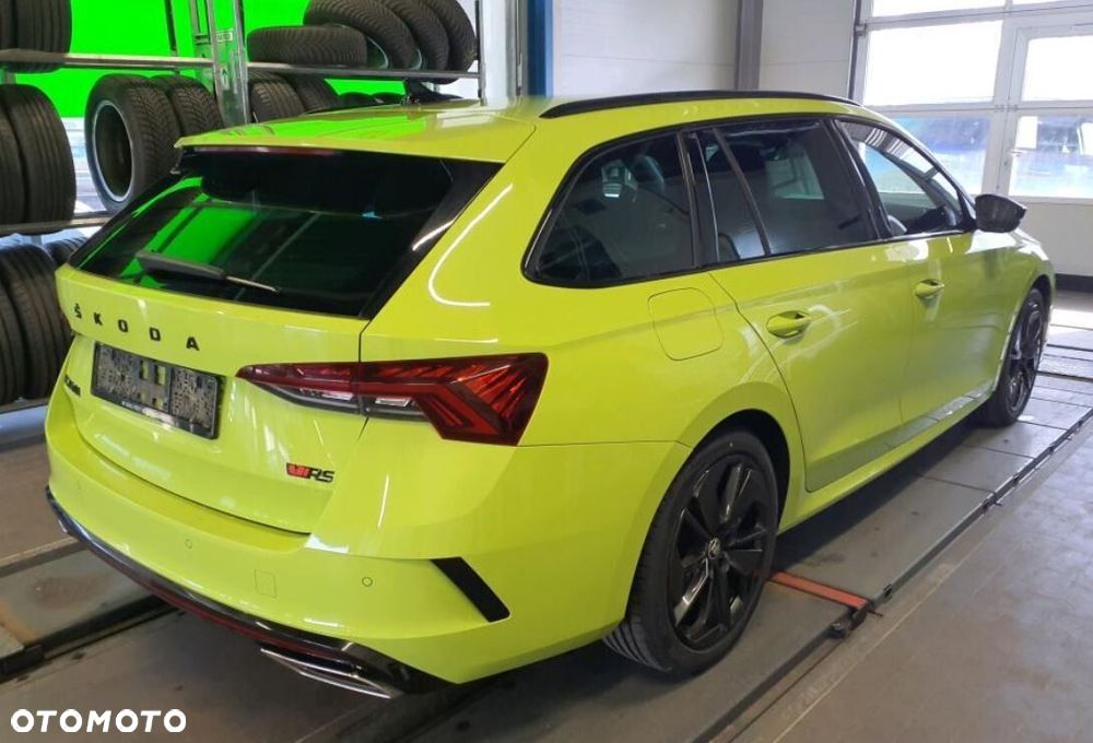 Skoda Octavia 2.0 TDI RS DSG - 3