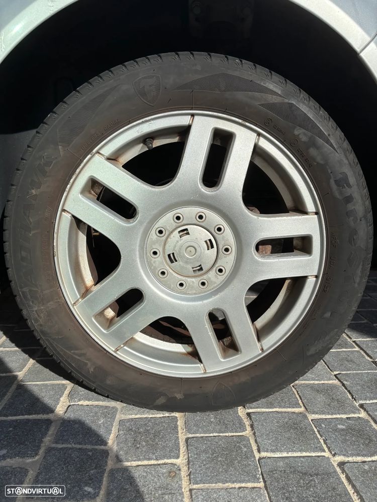 VW Golf 1.6i 25 Anos - 9