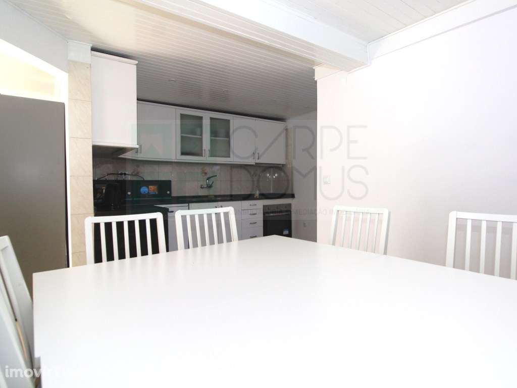 2 Moradias remodeladas na Ajuda, Lisboa - Grande imagem: 4/27