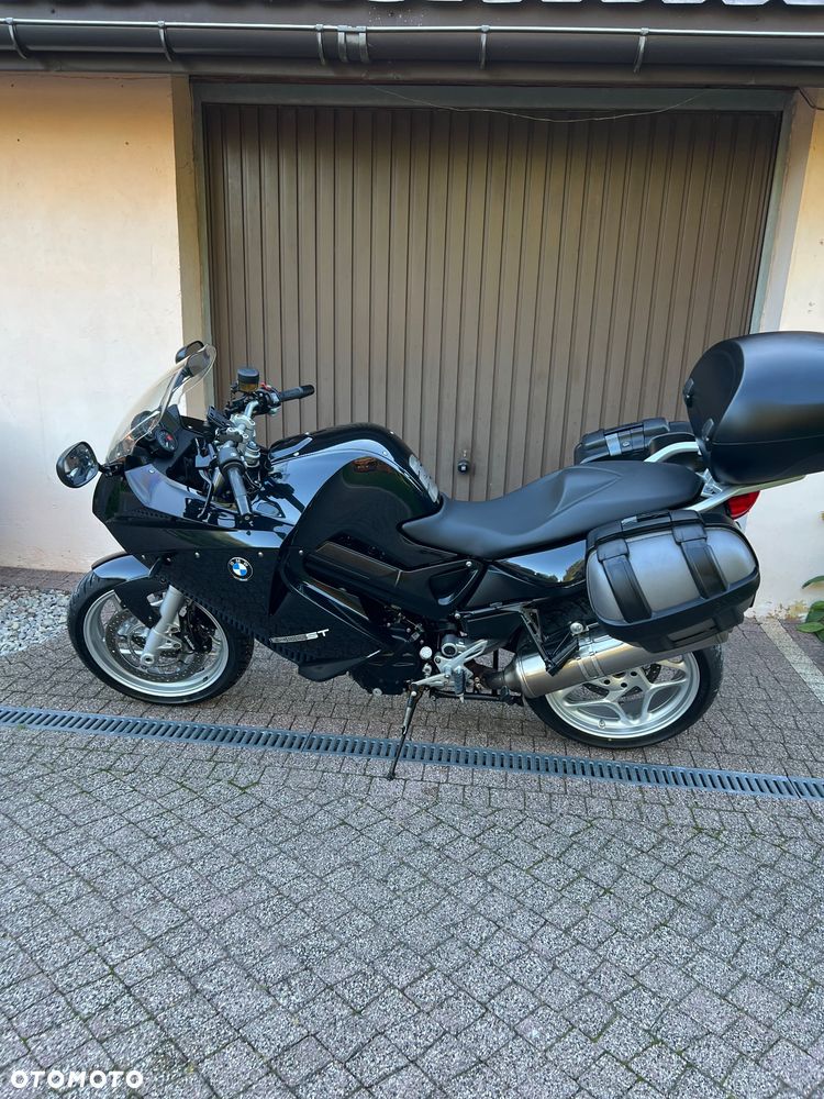 BMW F - 7