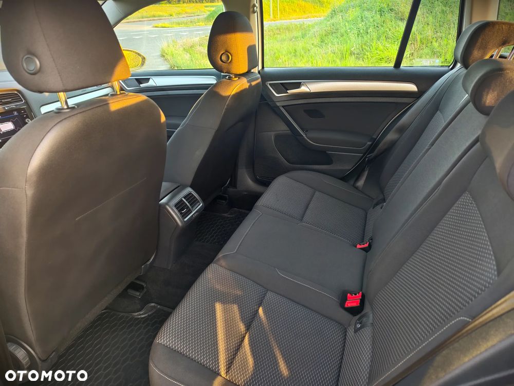 Volkswagen Golf 1.6 TDI BMT Trendline - 17