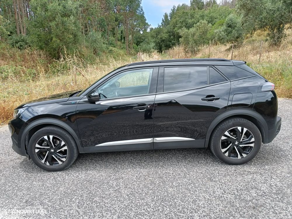 Peugeot e-2008 50 kWh Allure - 1