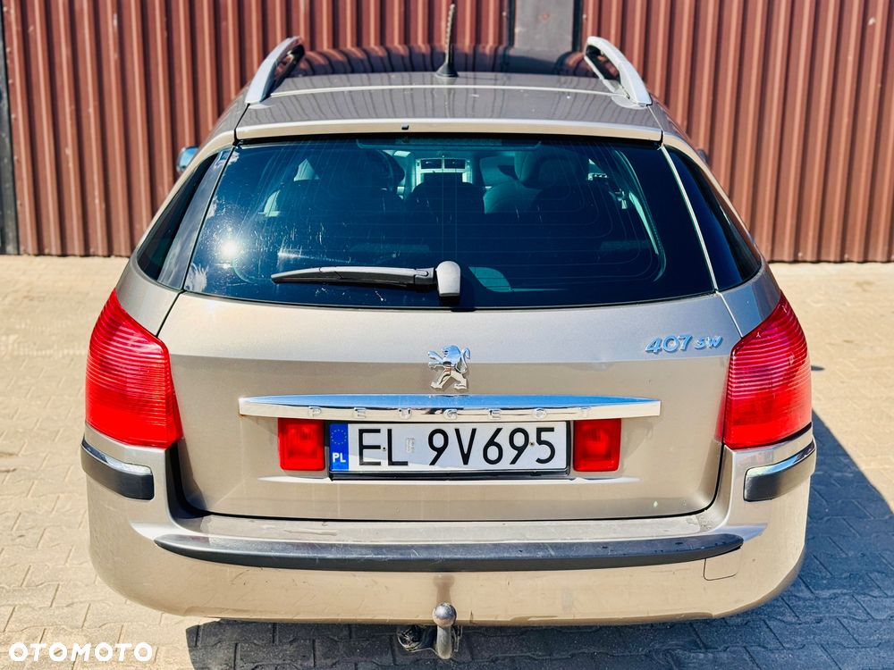 Peugeot 407 1.8 Premium - 10