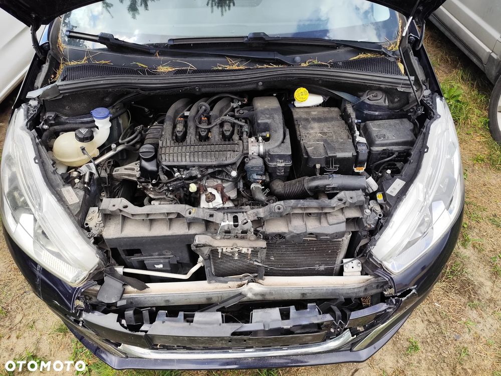 Peugeot 208 1.2 VTi Active Pack - 17