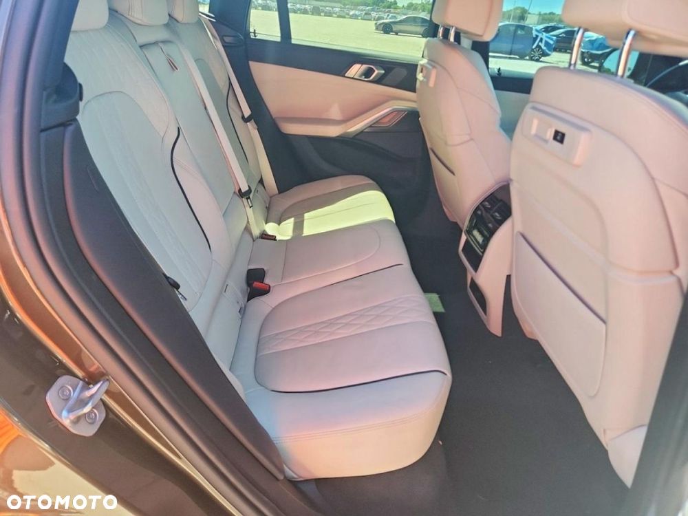 BMW X6 - 10