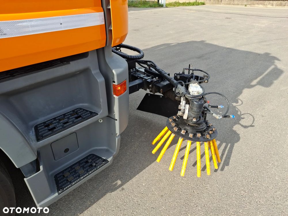 Mercedes-Benz Actros 1932 Zamiatarka FAUN Szczotki L/R Odchwaszczarka Szczotki Przednie 2014r PM10 Rura Do Liści Dodatkowy Zbiornik Wody Hydrostat Pneumatyka 3237 MTH - 24