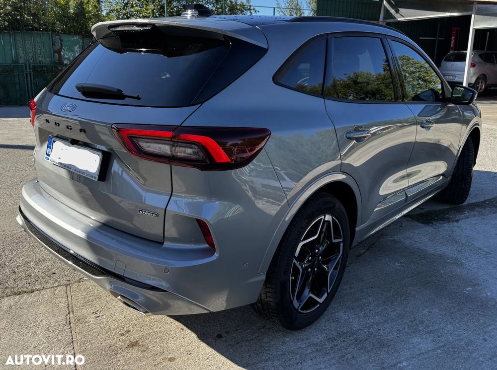 Ford Kuga 2.5 Duratec FWD PHEV ST-Line X - 16