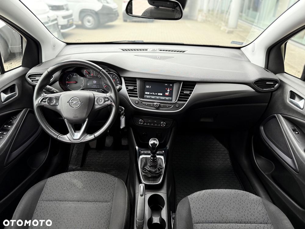 Opel Crossland X - 16
