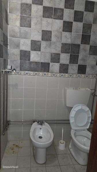Armazém para Arrendamento em Antanhol (Coimbra) - Grande imagem: 5/11