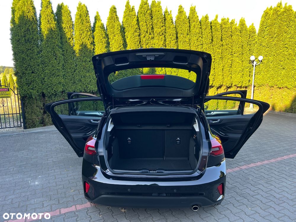 Ford Focus 1.0 EcoBoost Titanium Style - 33