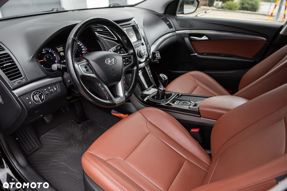 Hyundai i40 - 16