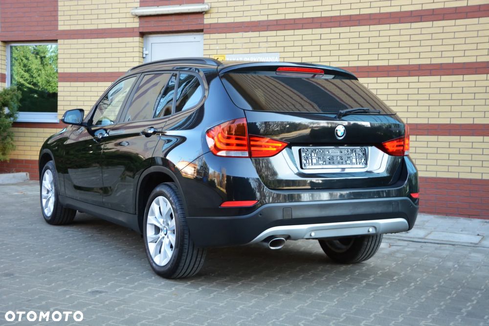 BMW X1 sDrive18d xLine - 20