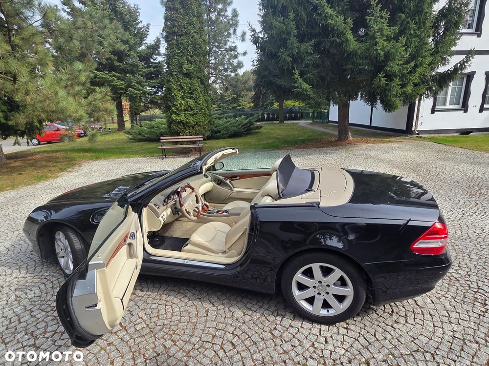 Mercedes-Benz SL - 17