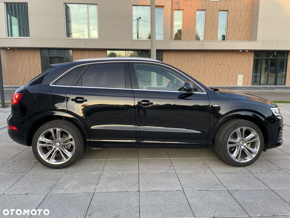 Audi Q3 40 TFSI Quattro S tronic S line - 2