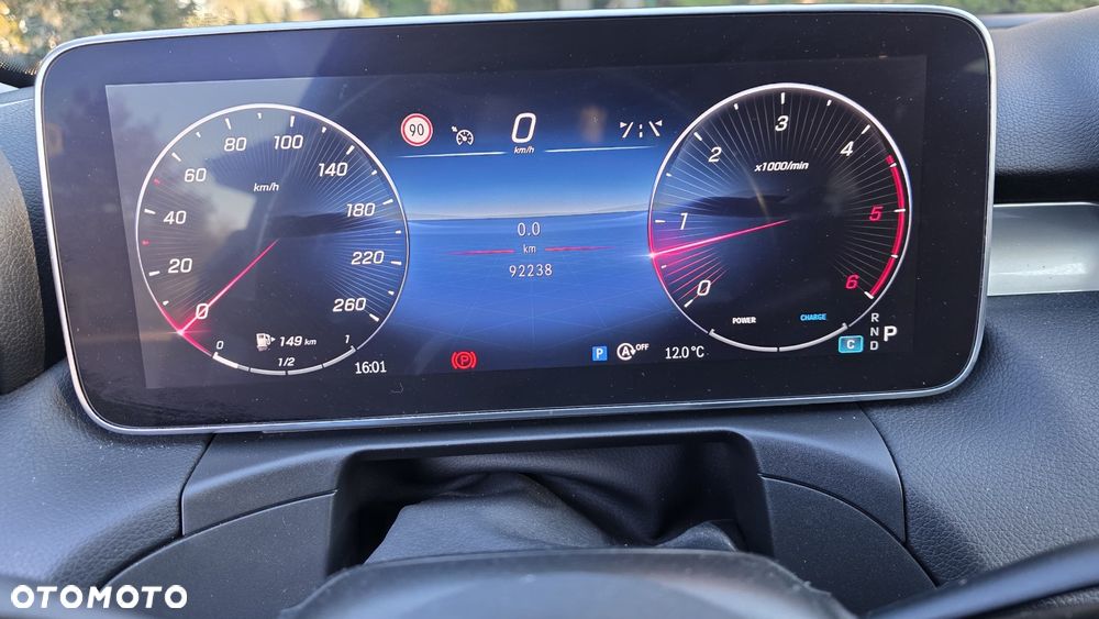 Mercedes-Benz Klasa C 200 d mHEV - 10