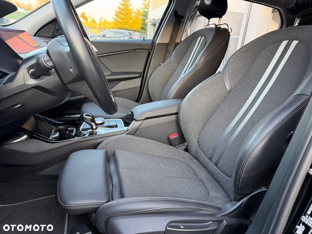 BMW Seria 1 118i - 19