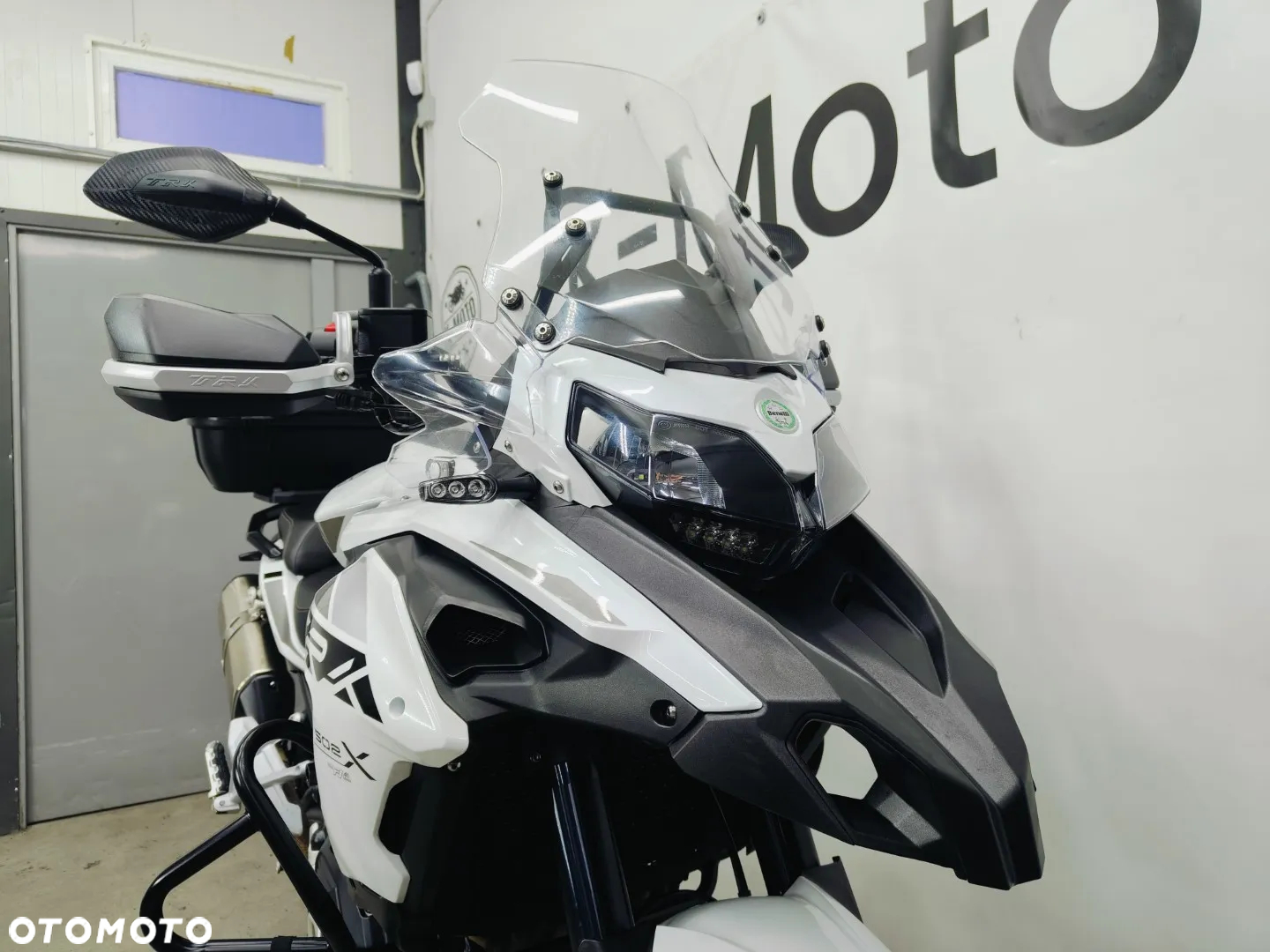 Benelli TRK 502X - 5