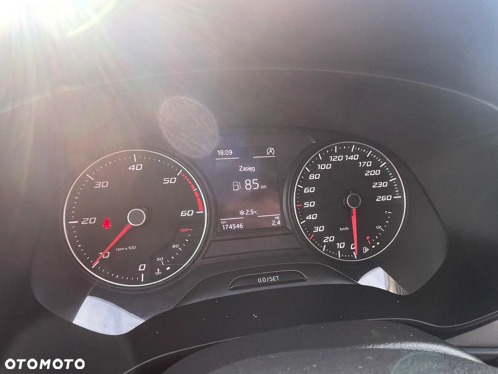 Seat Leon 2.0 TDI FR S&S EU6 - 17