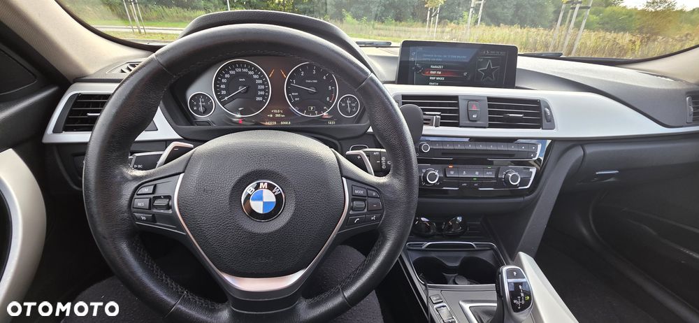 BMW Seria 3 320d Advantage sport - 20