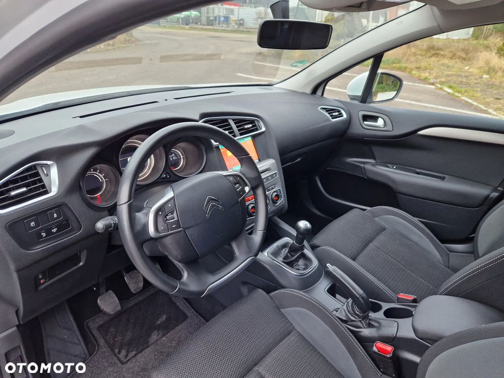 Citroën C4 BlueHDi 100 Business Class - 20