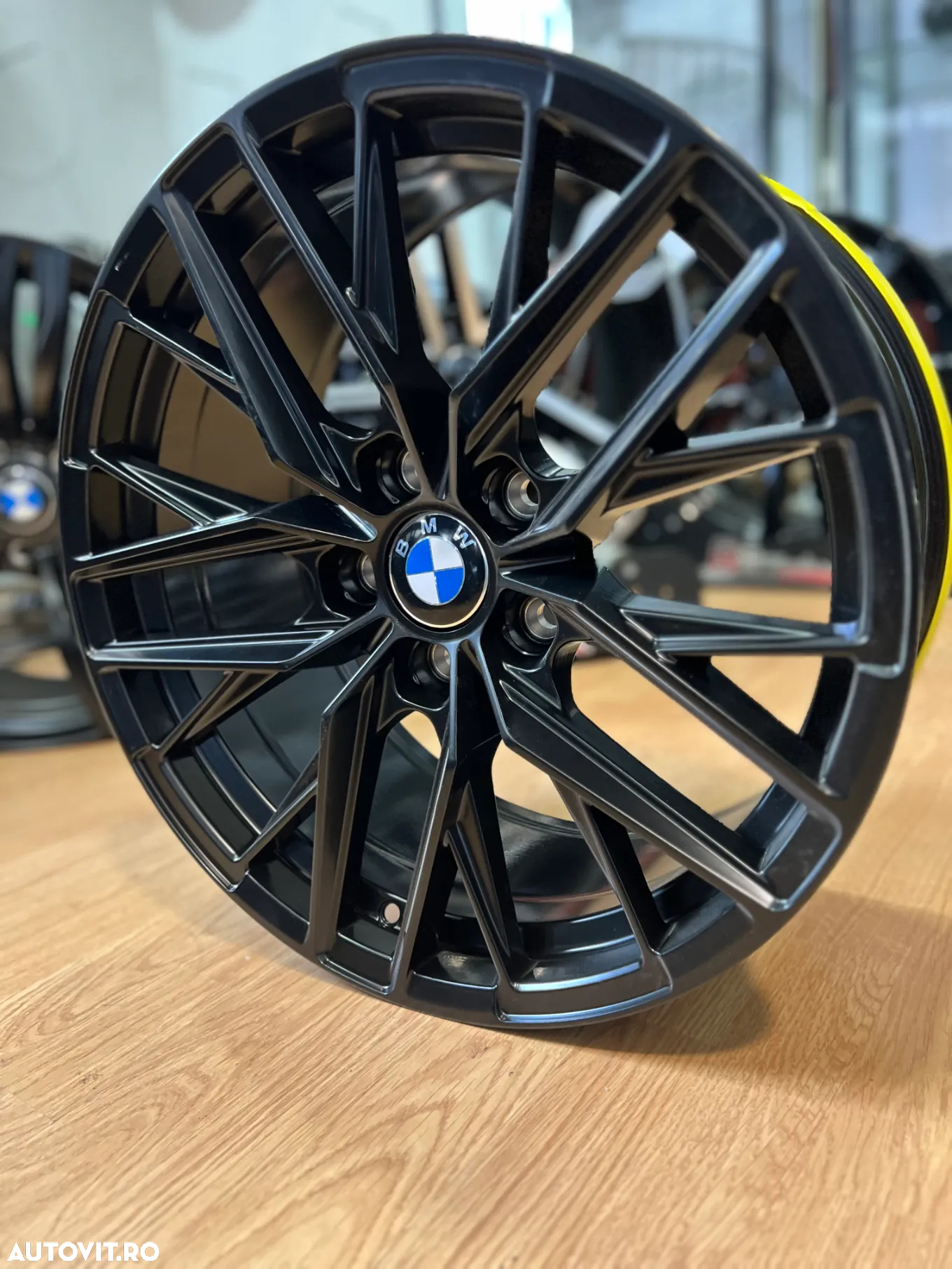 Jante Roti BMW 18 R18 BMW F10 F11 F30 F31 F32 F12  F07 GT F02 F01 X3 X4 cu o mica problema - 2