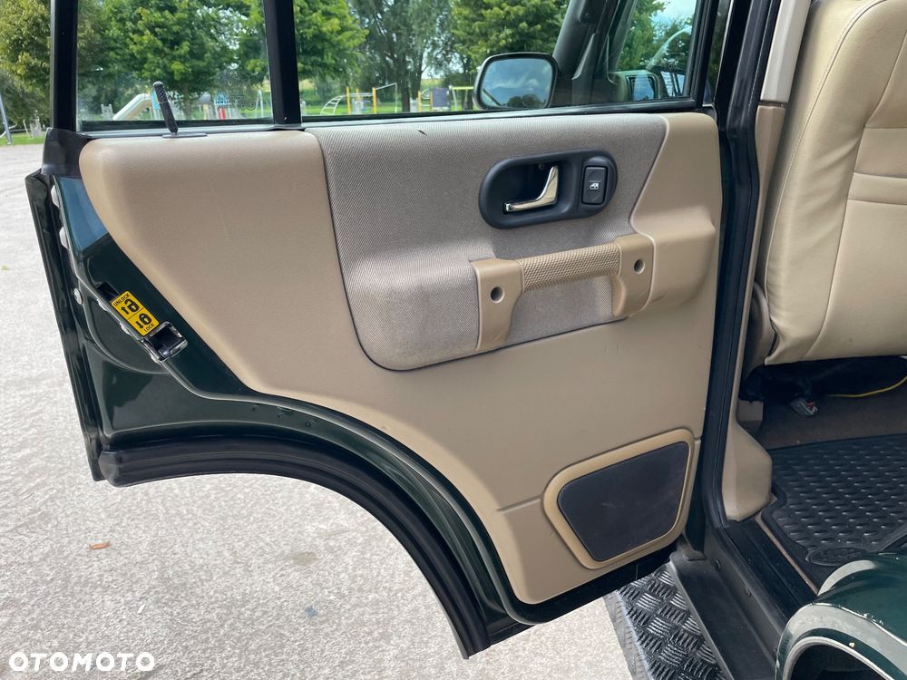 Land Rover Discovery - 19