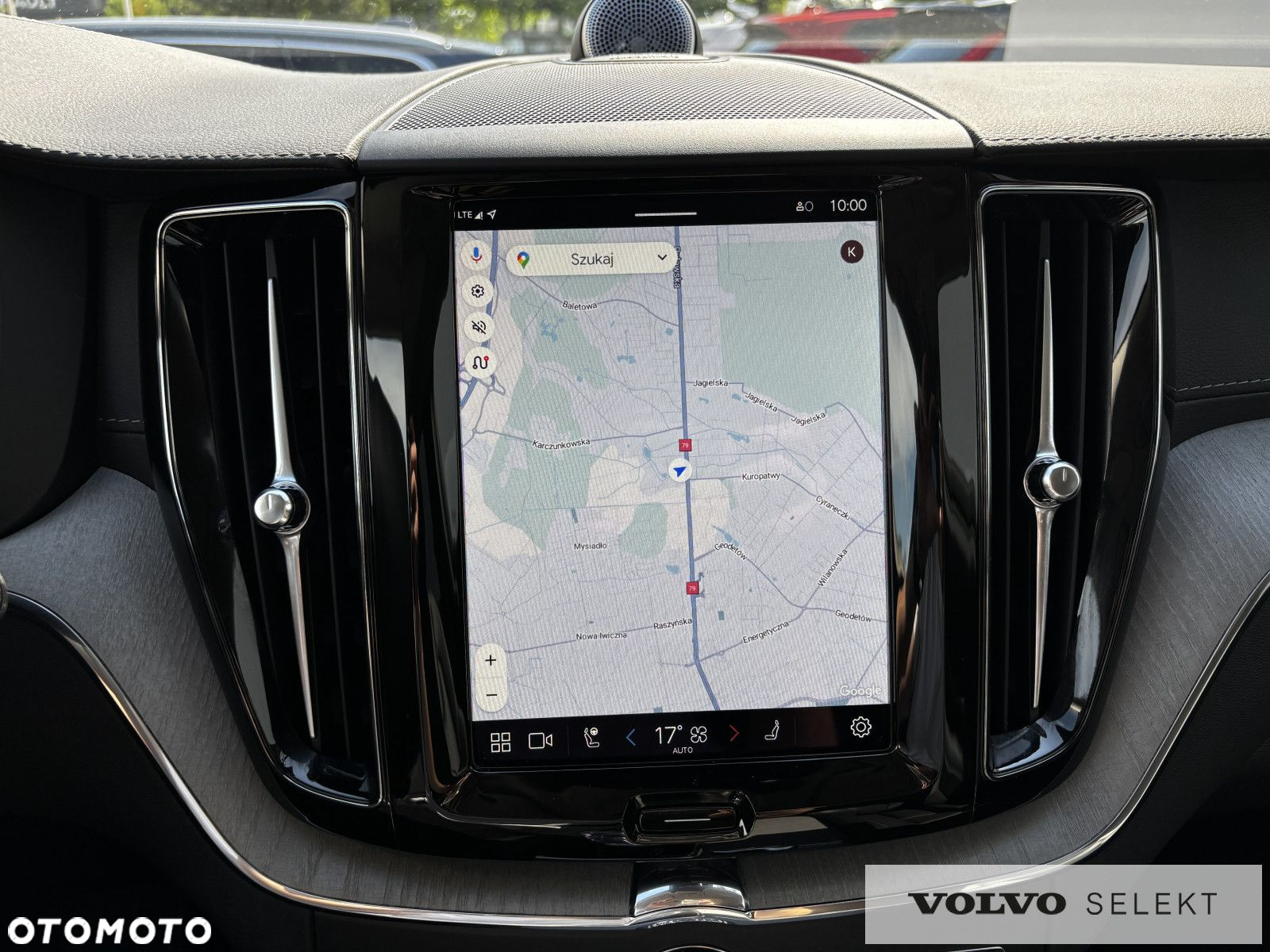 Volvo XC 60 - 21