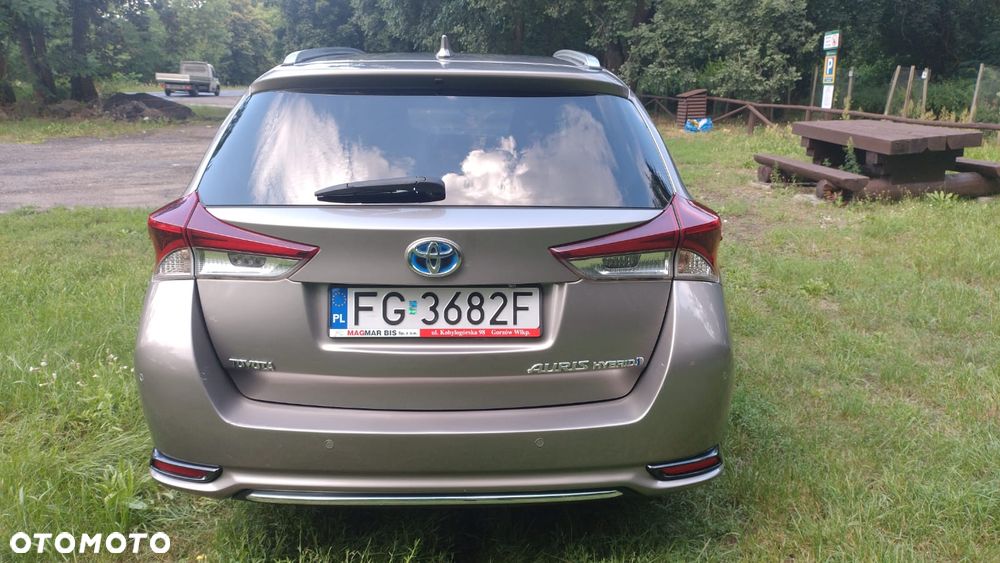 Toyota Auris 1.8 HSD Luna - 8