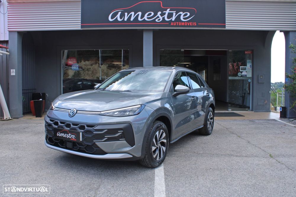 VW T-Roc 1.5 eTSI Life DSG - 1