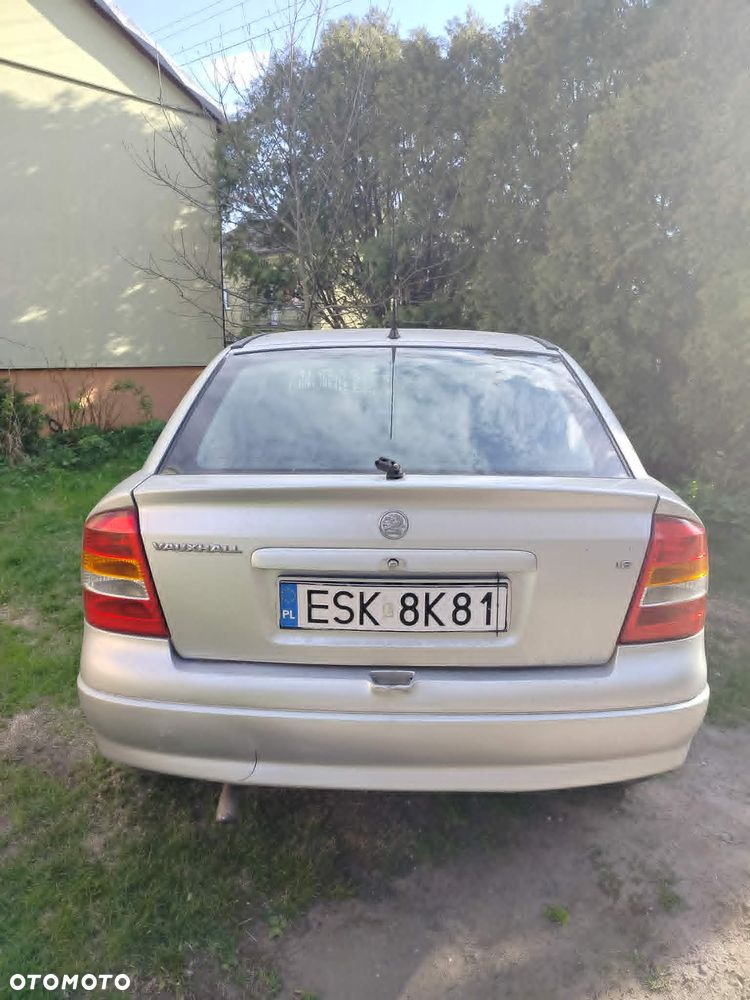 Opel Astra 1.6 GL / Start - 4
