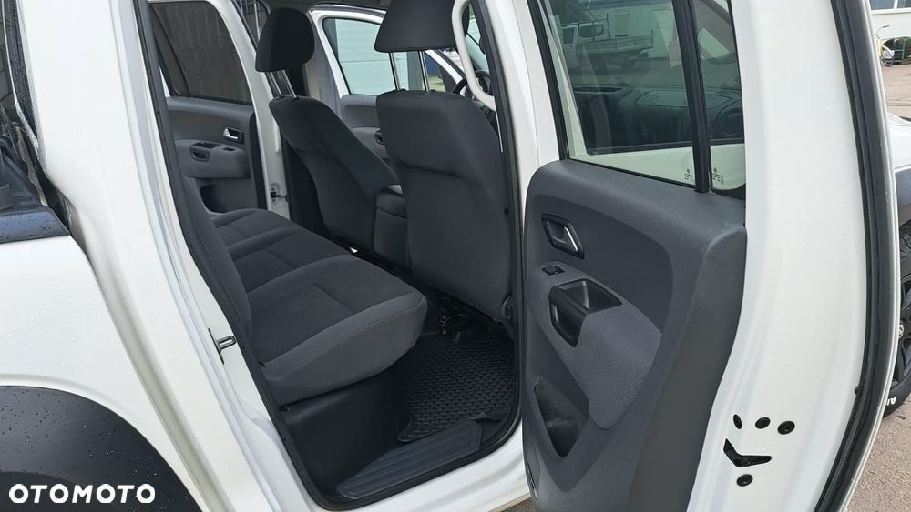 Volkswagen Amarok - 17