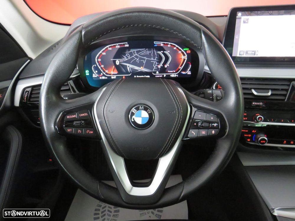 BMW 520 d Auto - 16