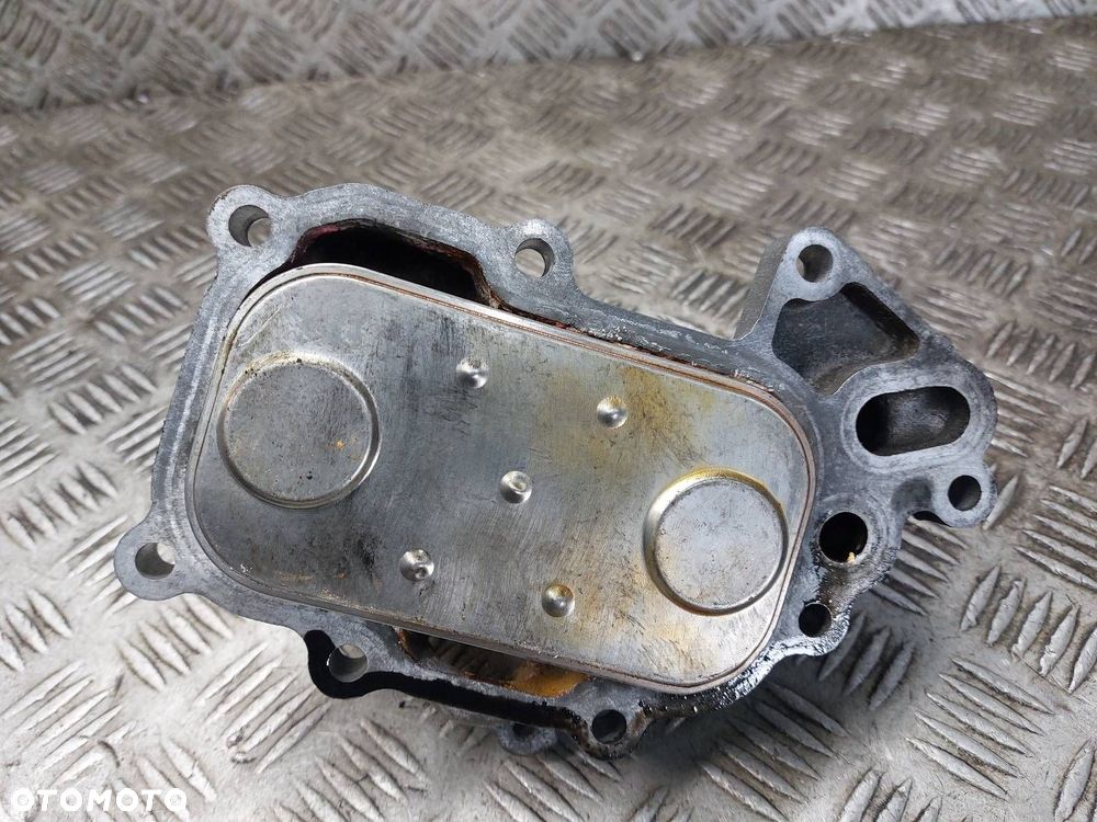 PODSTAWA FILTRA + CHŁODNICA OLEJU IVECO DAILY IV LIFT 3.0 D 5802176340 - 3