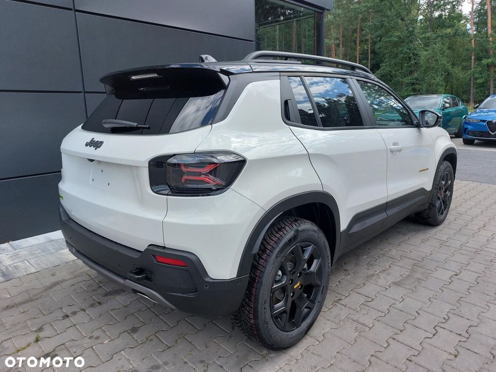 Jeep Avenger 1.2 T3 mHEV The North Face 4xe eDCT6 - 11