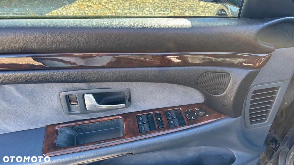 Audi A8 2.8 Tiptronic - 21