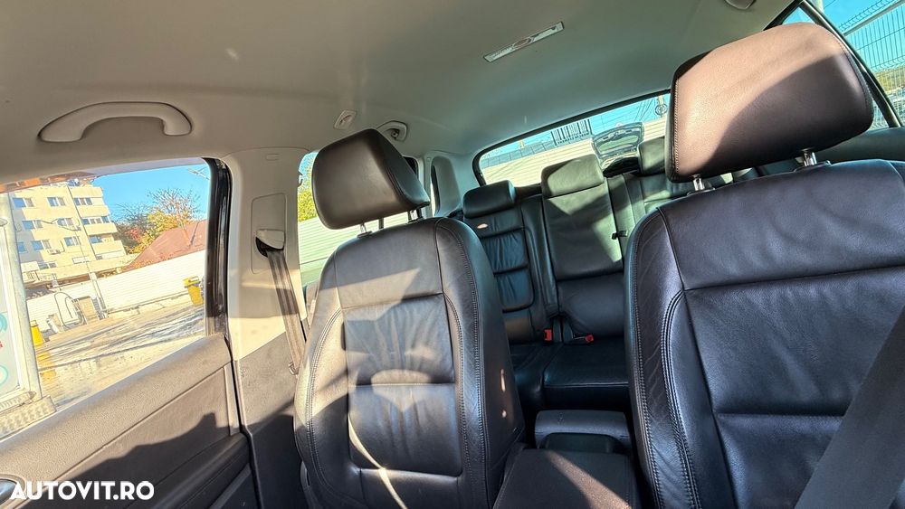 Volkswagen Tiguan 2.0 TDI 4Motion DSG Sport & Style - 12