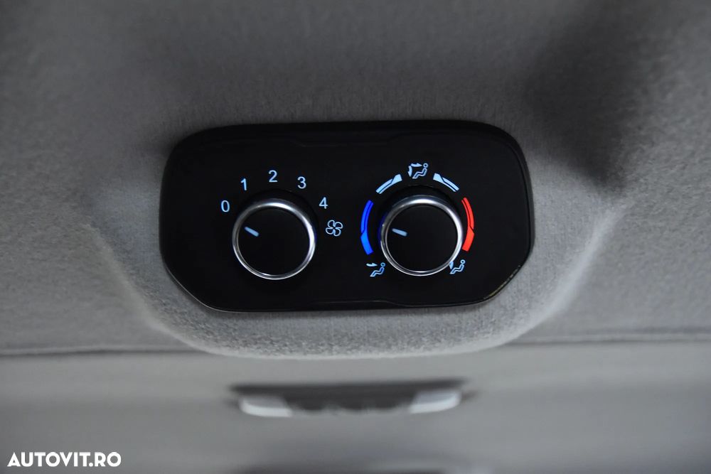 Ford Transit Custom - 22