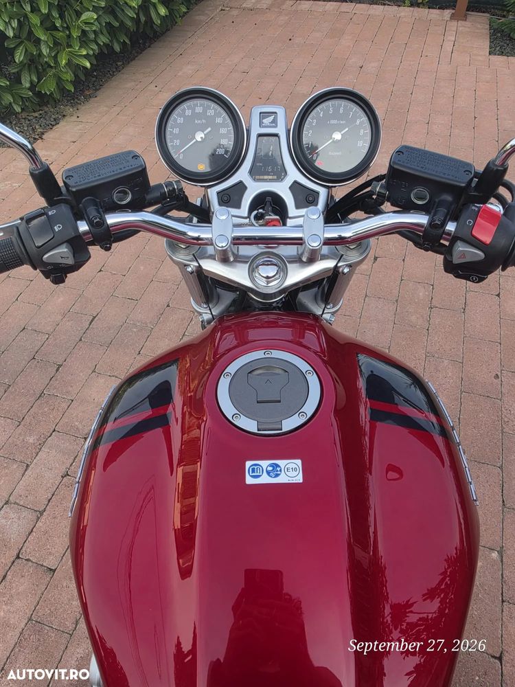 Honda CB 1100 - 5