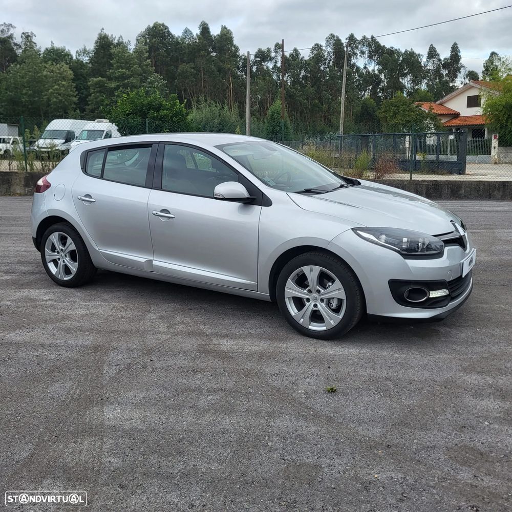 Renault Mégane ENERGY dCi 110 INTENS - 12