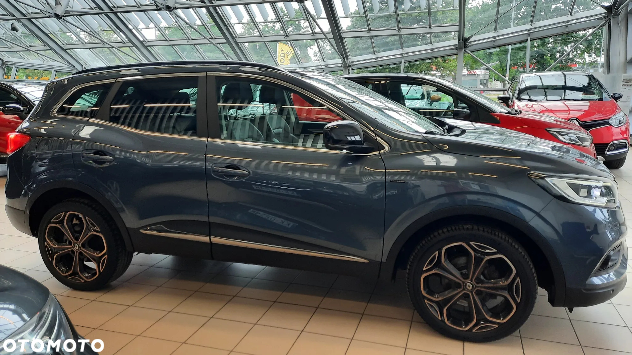 Renault Kadjar 1.3 TCe FAP Black Edition EDC - 4