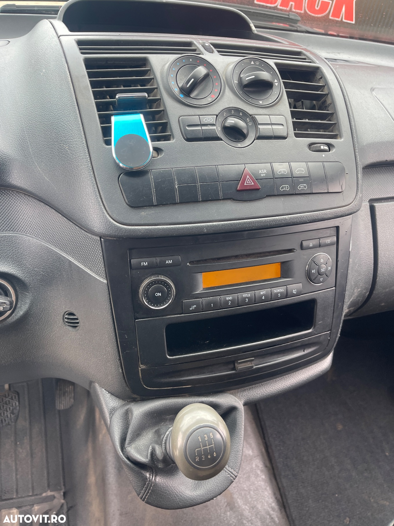 Mercedes-Benz Vito - 20