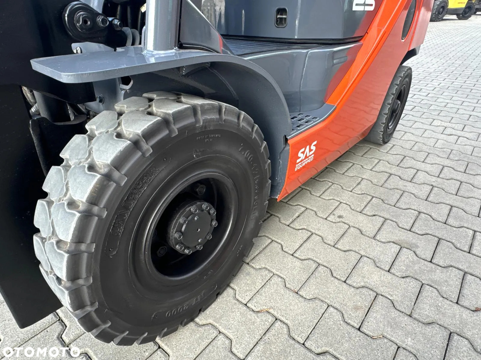 Toyota Toyota 02-8FGF25 / TRIPLEX 4300 mm / LPG / Jak nowa / 2018 rok - 20