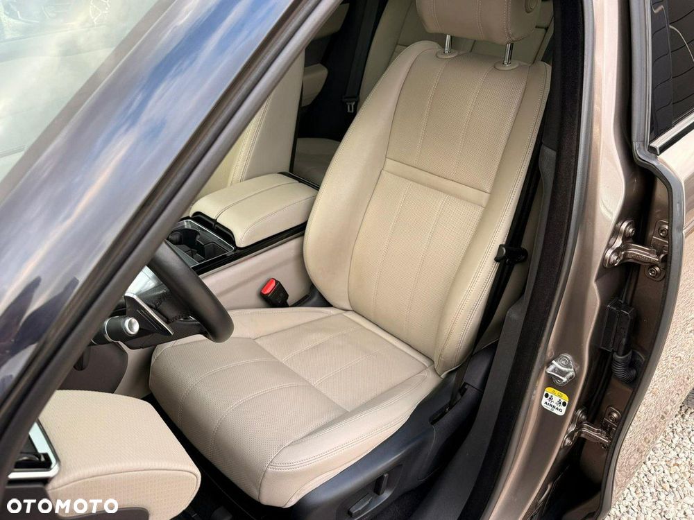 Land Rover Range Rover Velar 2.0 SD4 R-Dynamic S - 31