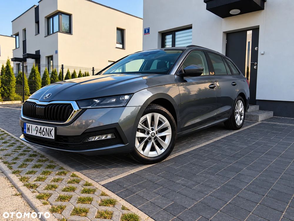 Skoda Octavia 2.0 TDI Ambition DSG - 2